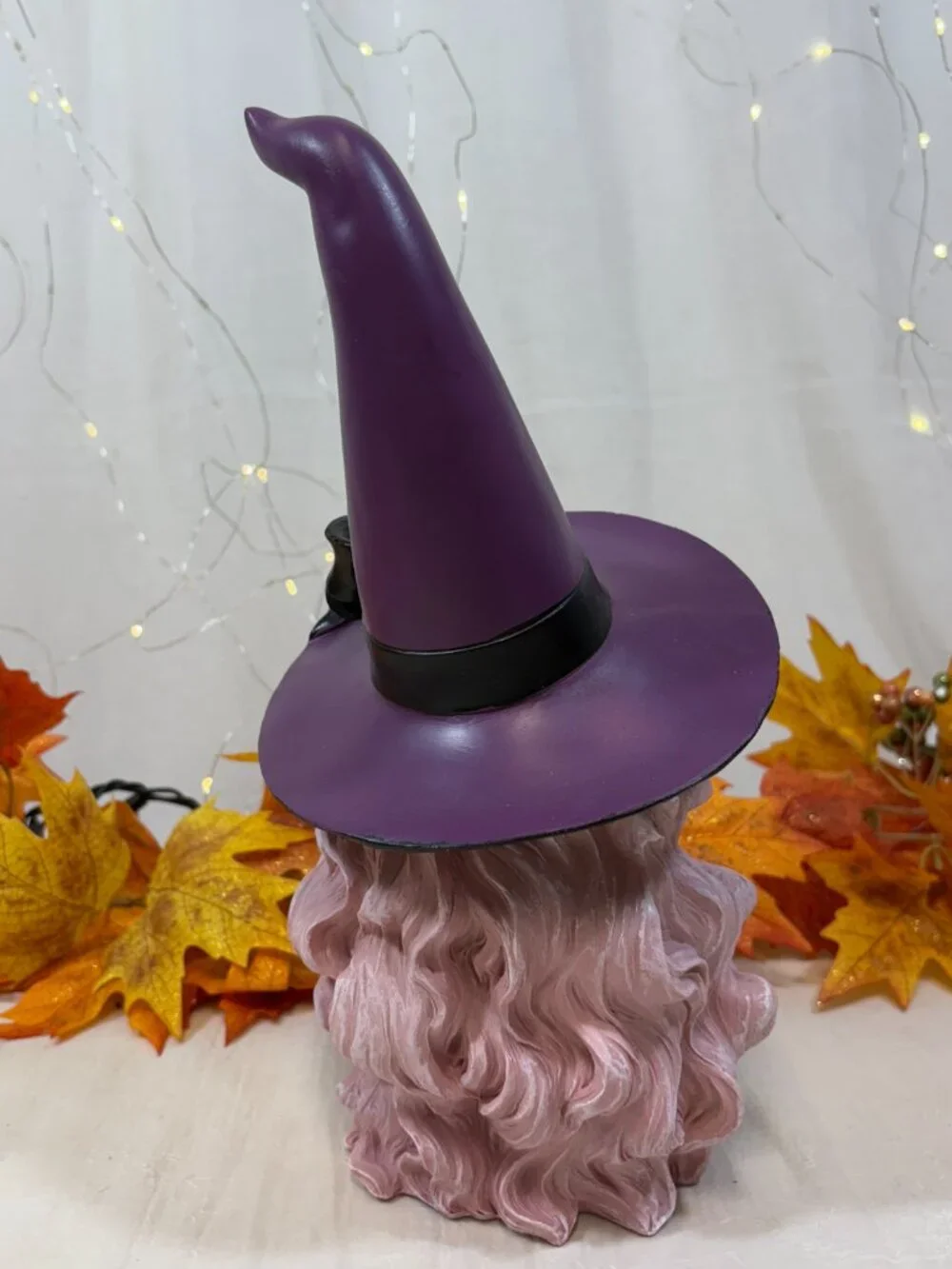 Halloween Chic Witch Blowing Bubble Gum Wearing Skull & Bow Statue New Decor New